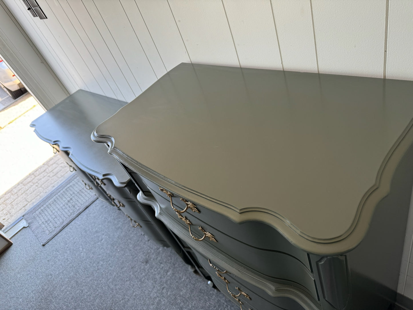 Green provincial Dresser Set