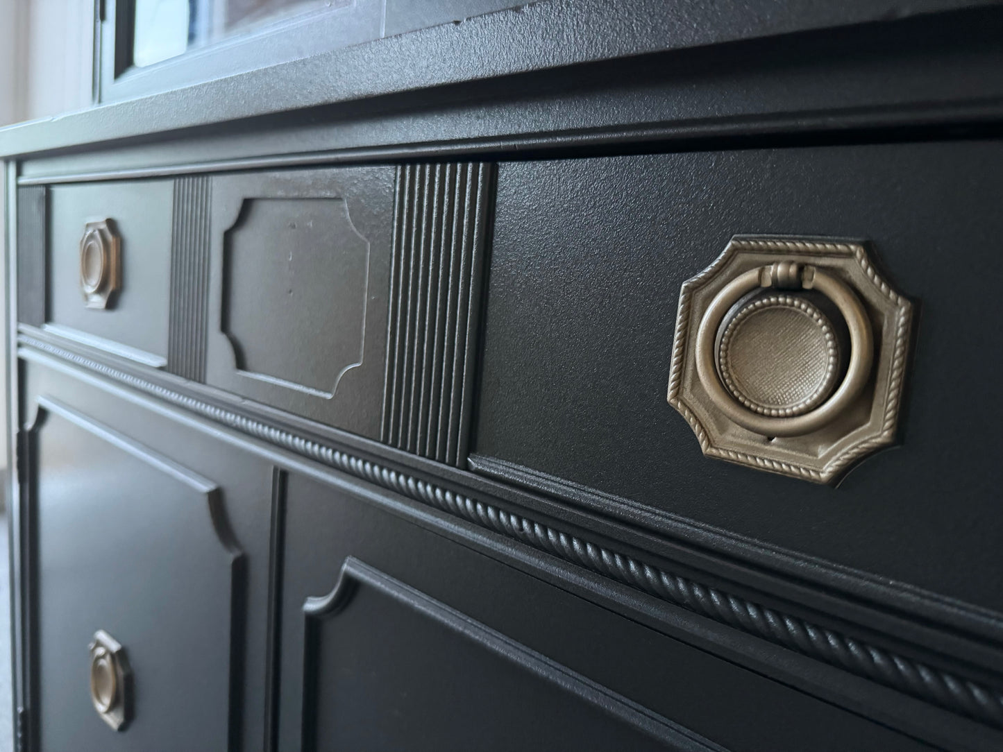 Black cabinet (Delivery Available)