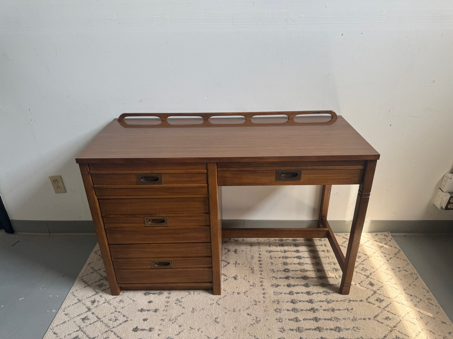Thomasville Vintage Wood Desk