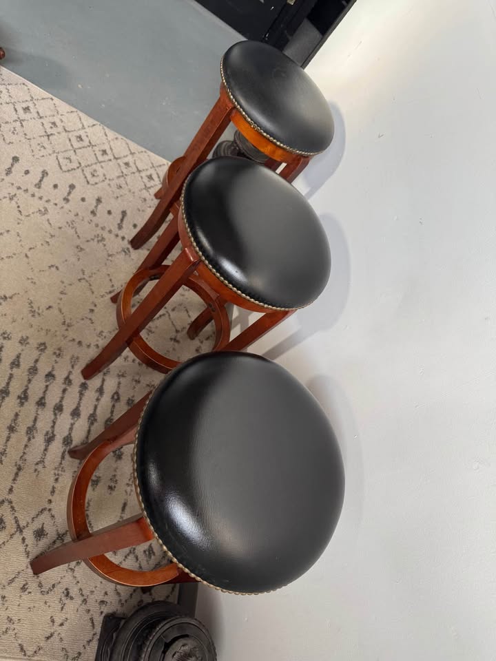 Set of 3 Leather Barstools