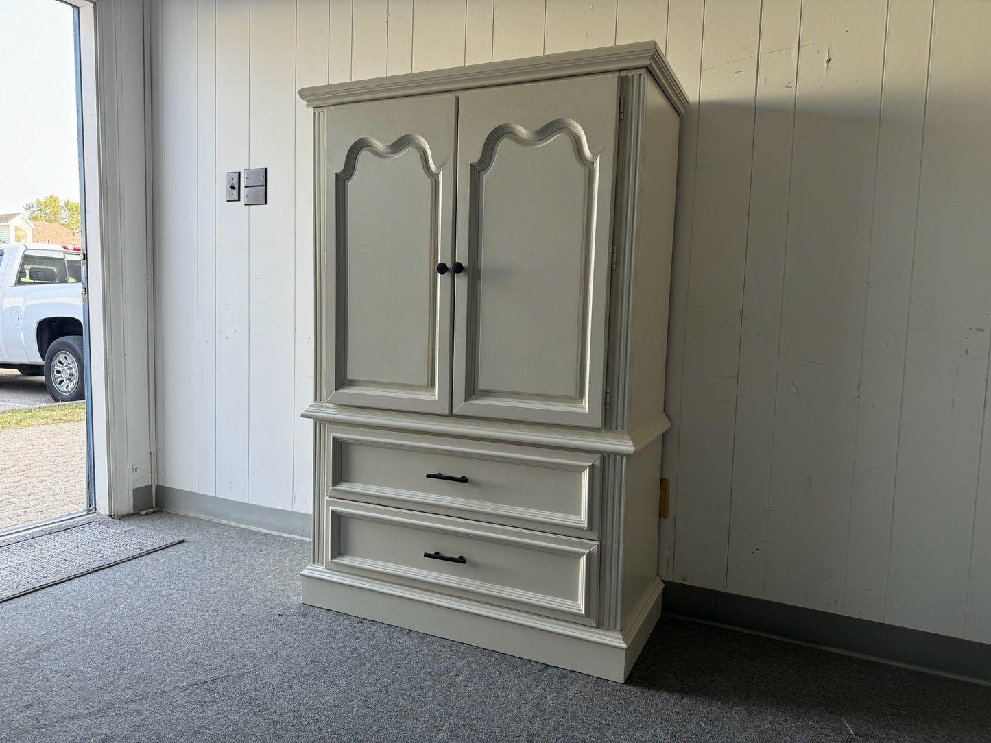 White Chest/Armoire