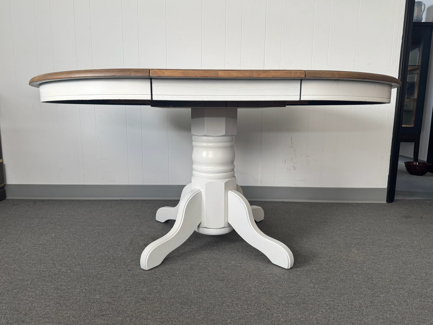 White/Wood Round Pedestal Dining Table