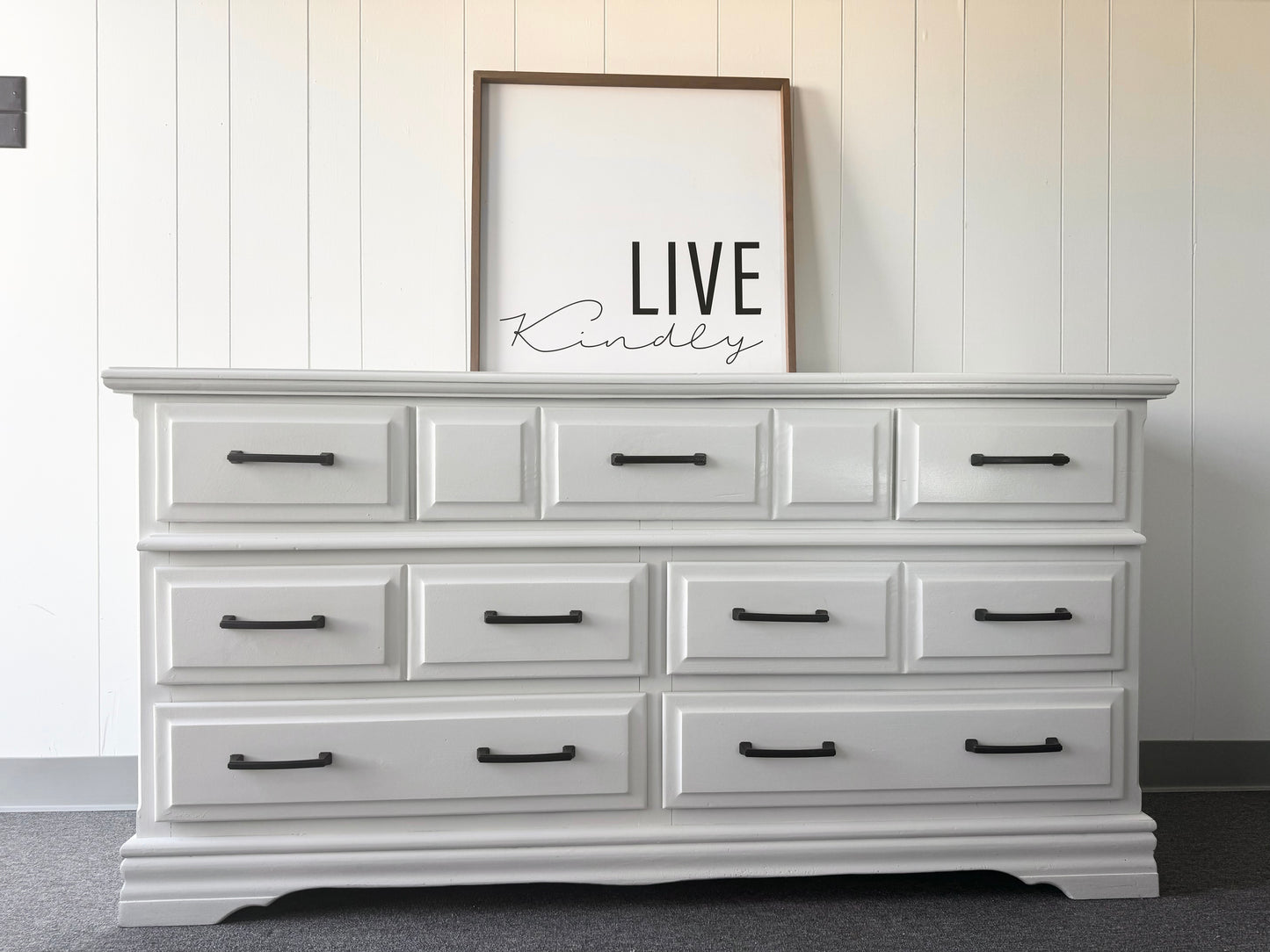 White Modern Dresser