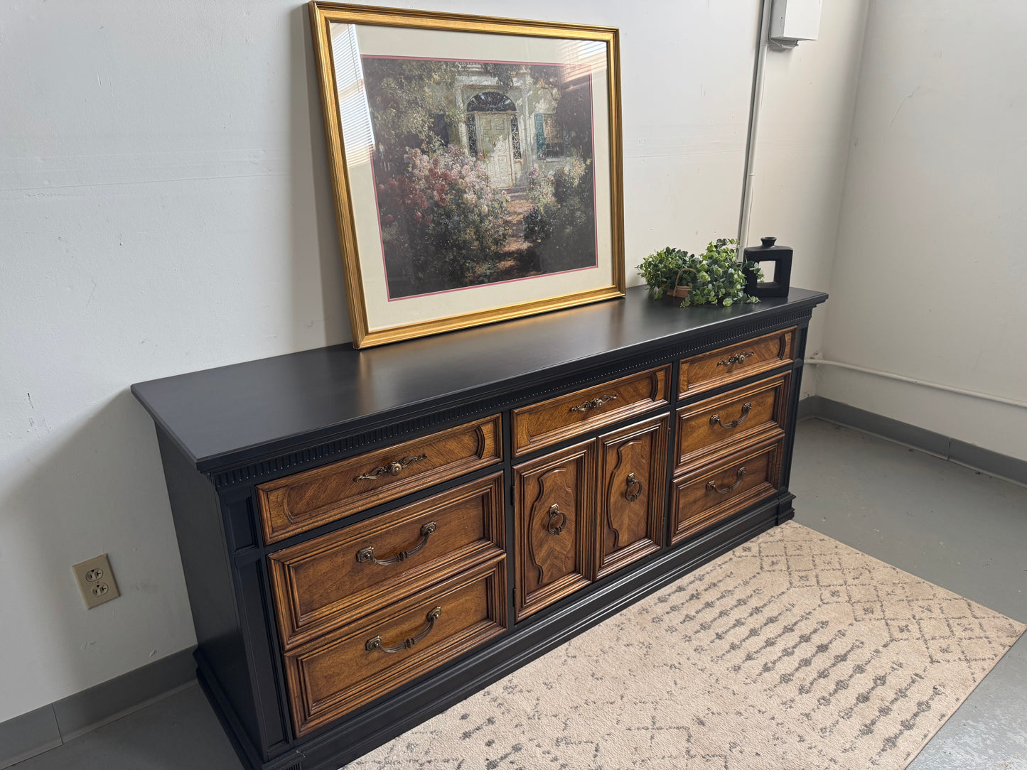 Two tone Thomasville Large Dresser/Buffet