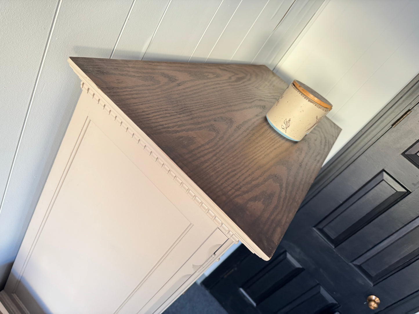 Wood Chest of Drawers