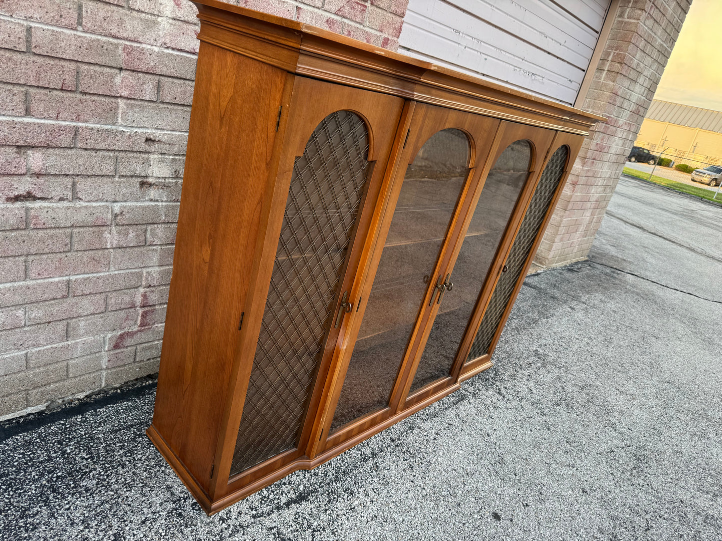 Wood Hutch