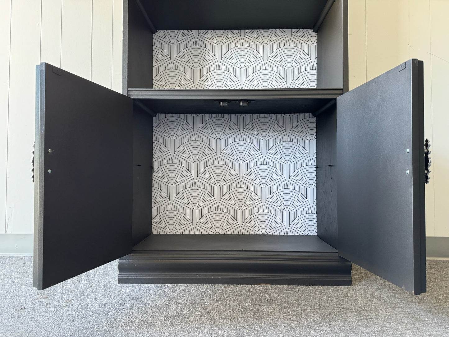 Black Cabinet/Bookshelf