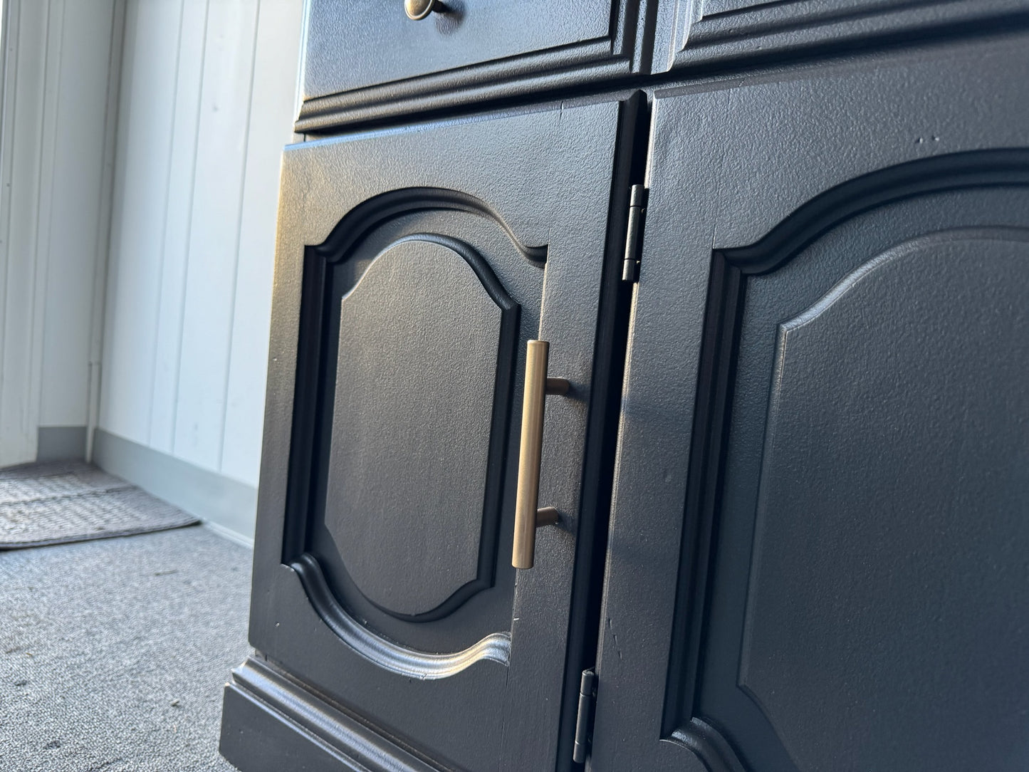 Black Hutch/ Cabinet