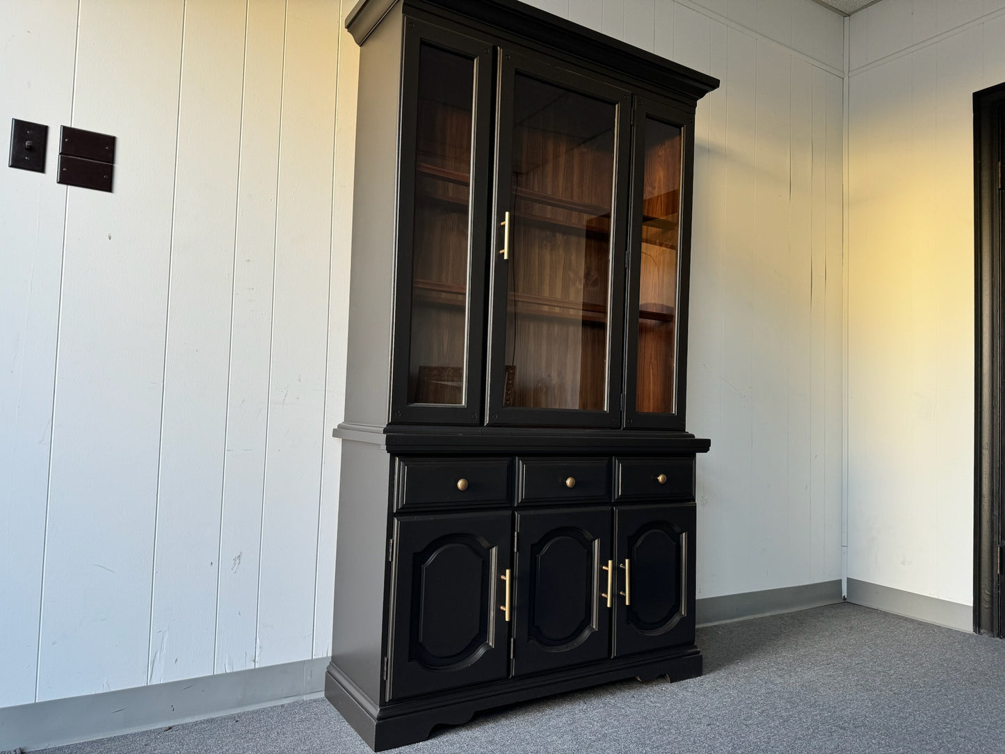 Black Hutch/ Cabinet