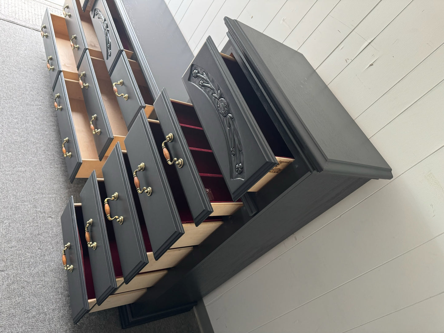 Black Dresser Set (Delivery Available)