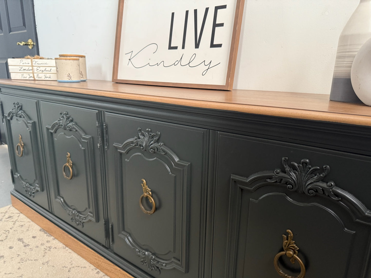 Rich Deep Green Buffet