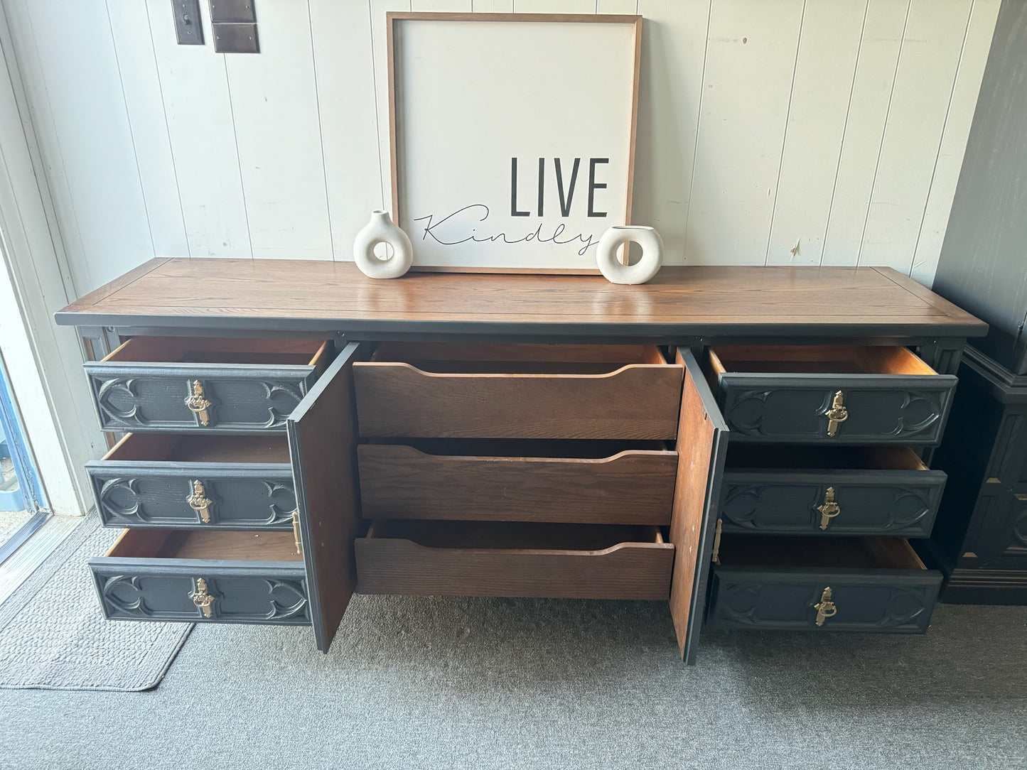 Black Vintage Dresser Set