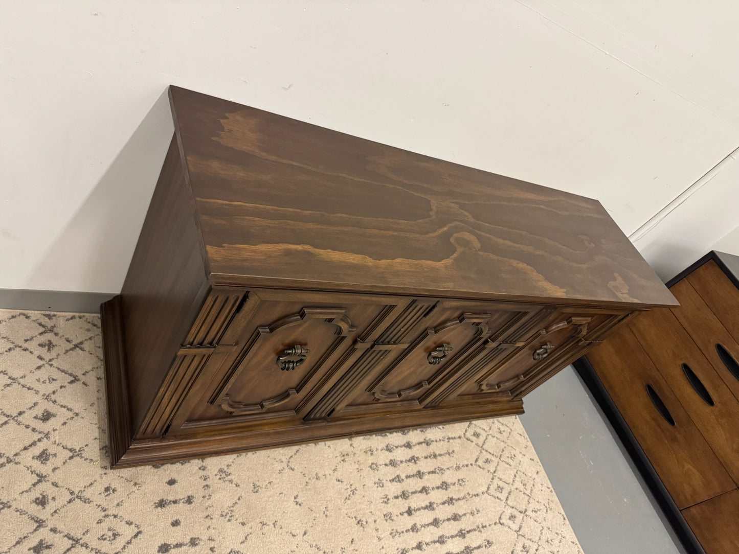Drexel Walnut Buffet/ Credenza