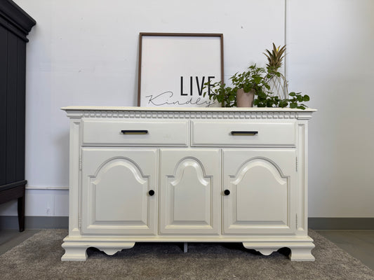 White Kincaid Buffet / Sideboard