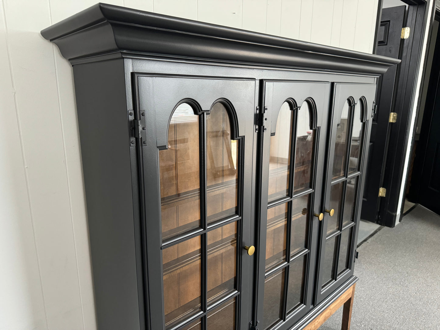 Black Hutch with Wood Base