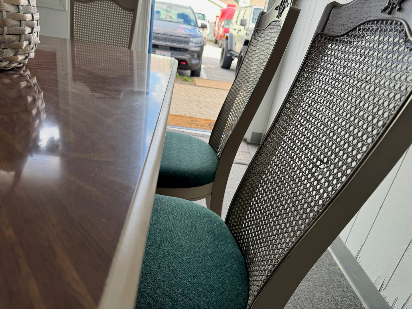 Rattan Cane beige & Emerald Dining Table Set