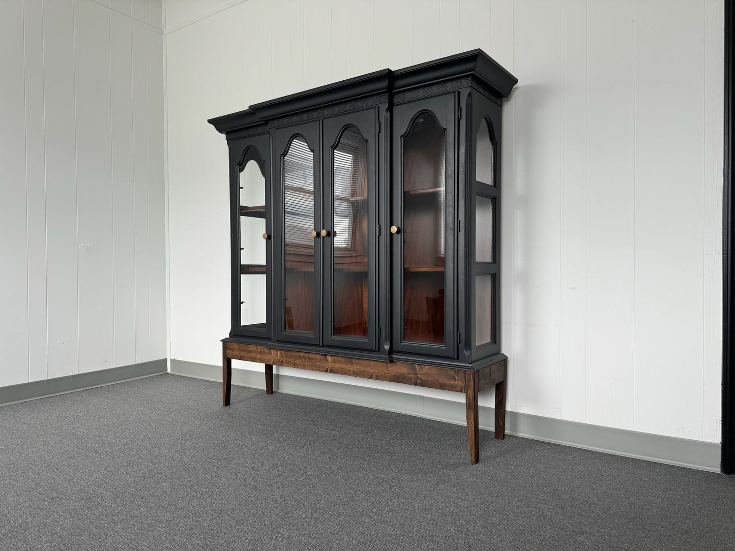 Black Hutch With Wood Base