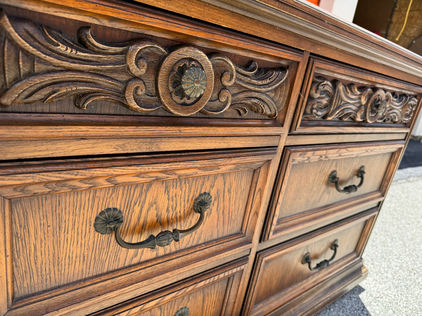 Large 9 Drawer Dresser