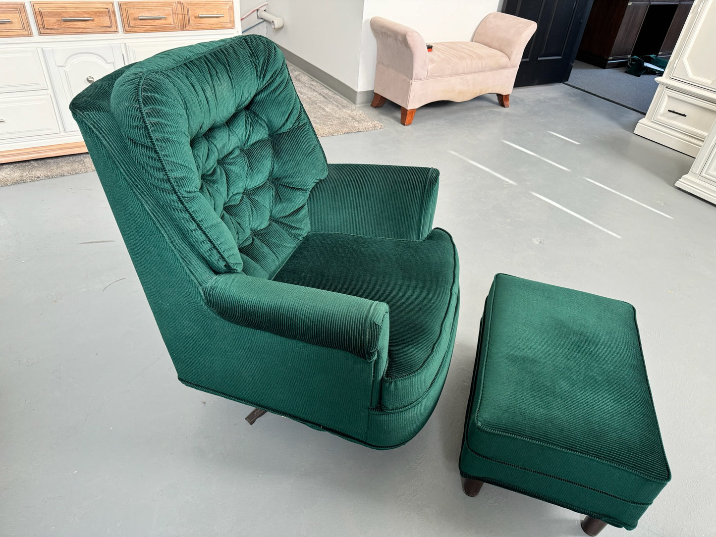 Emerald Green Velvet Swivel Chair with Ottoman