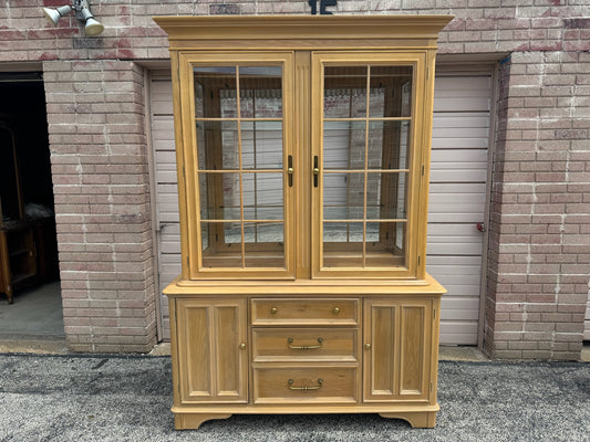 Large Bernhardt Hutch