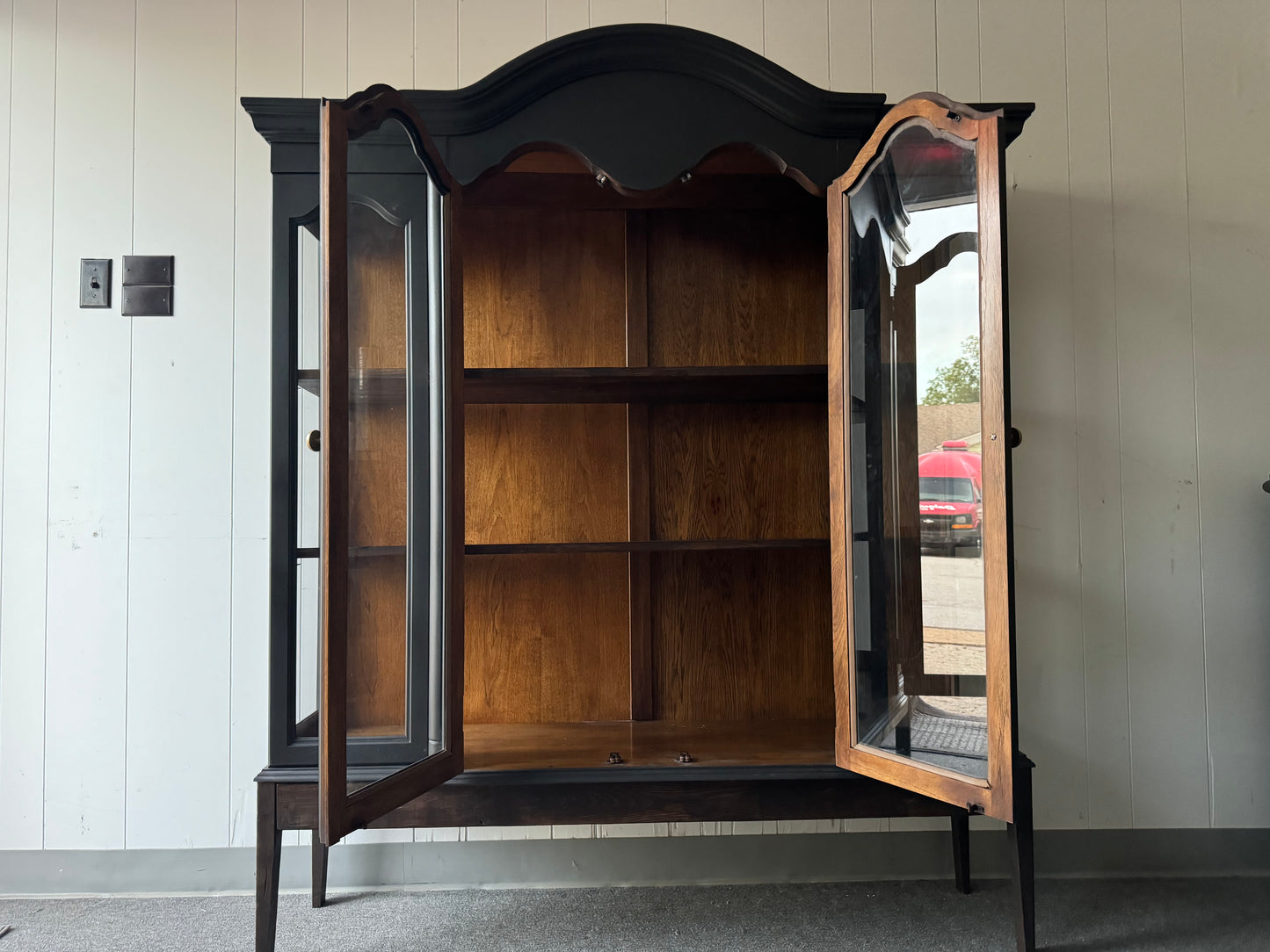 Black Arched Hutch with Wood Base