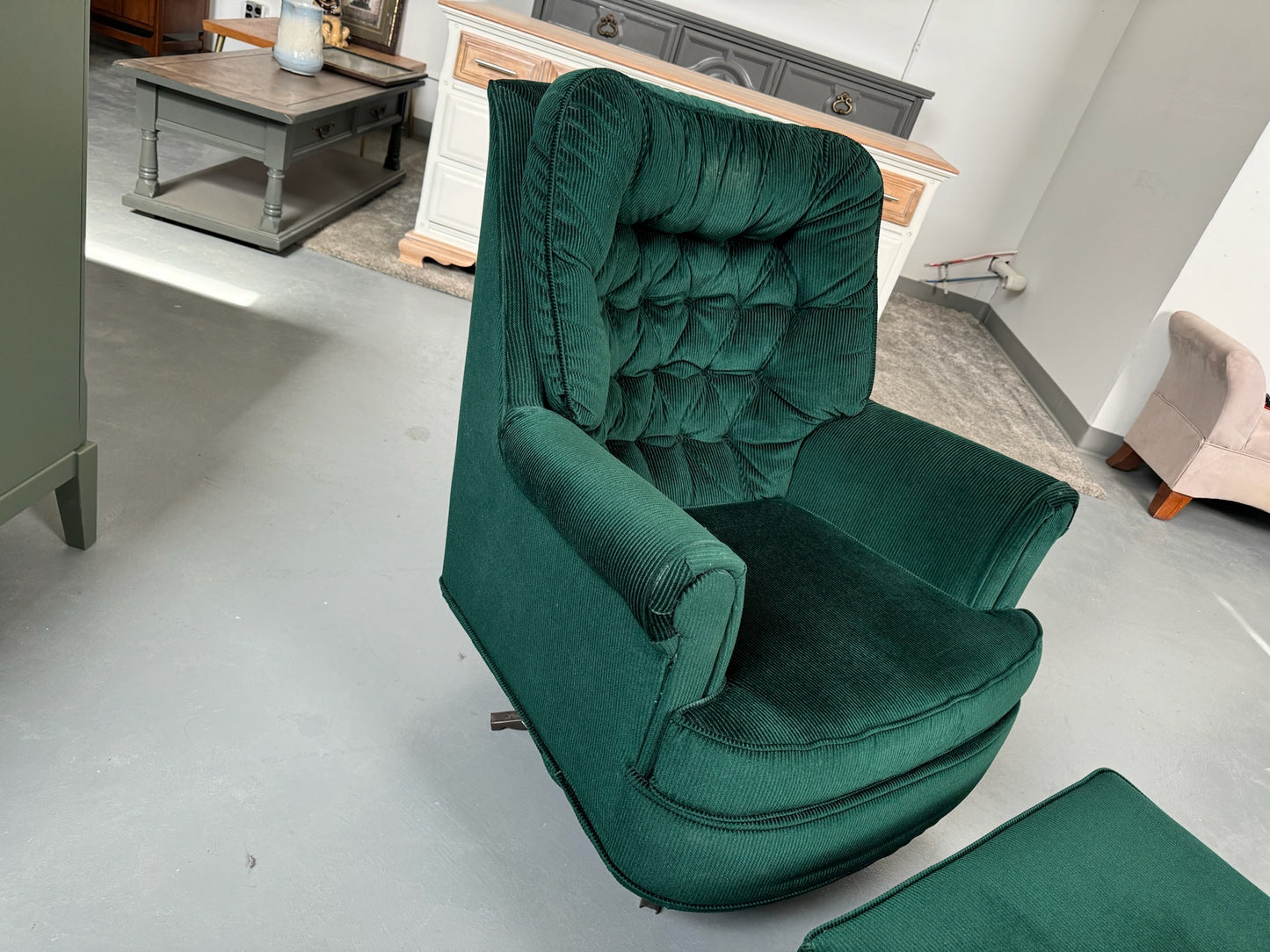 Emerald Green Velvet Swivel Chair with Ottoman