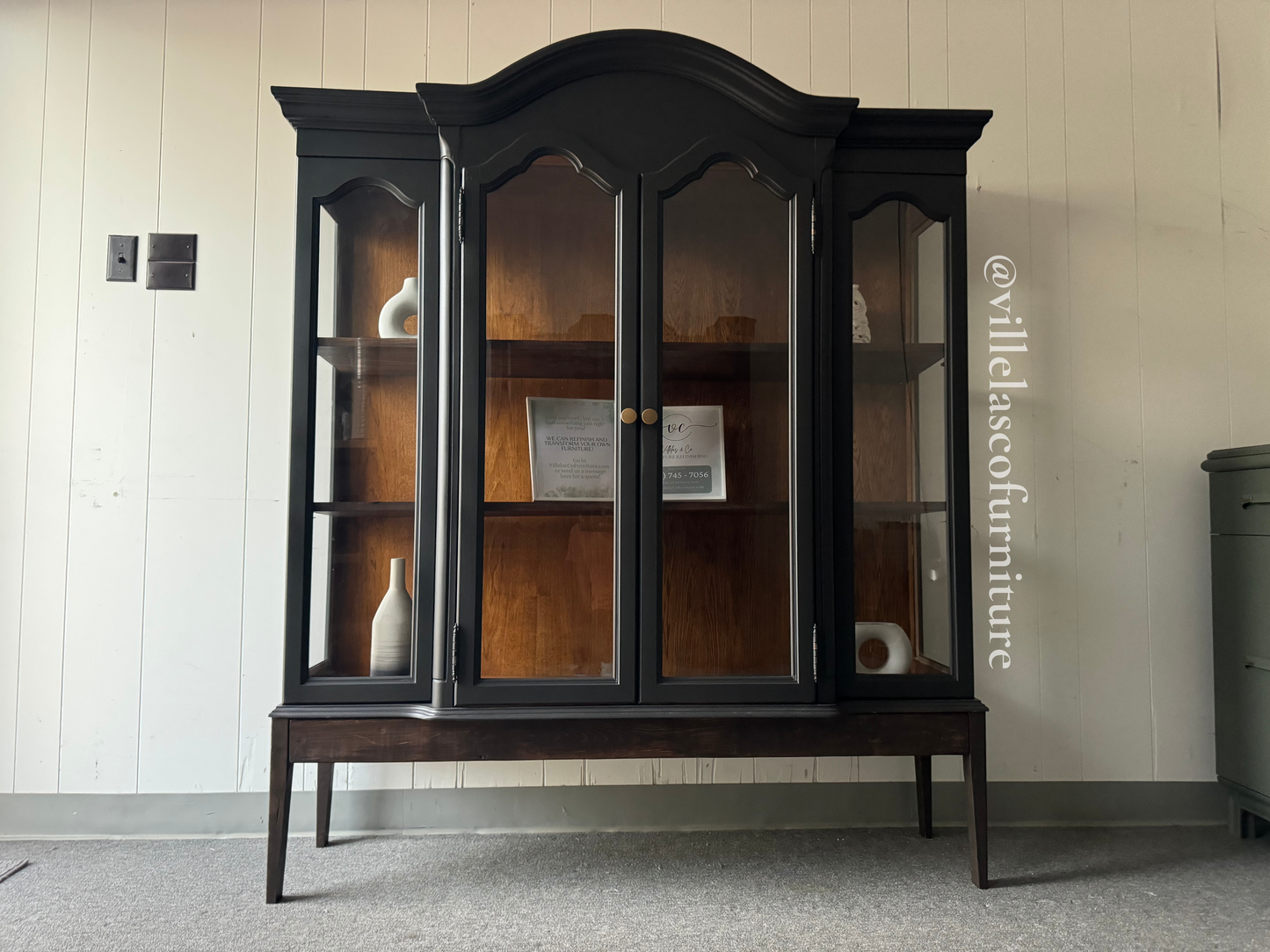 Black Arched Hutch with Wood Base