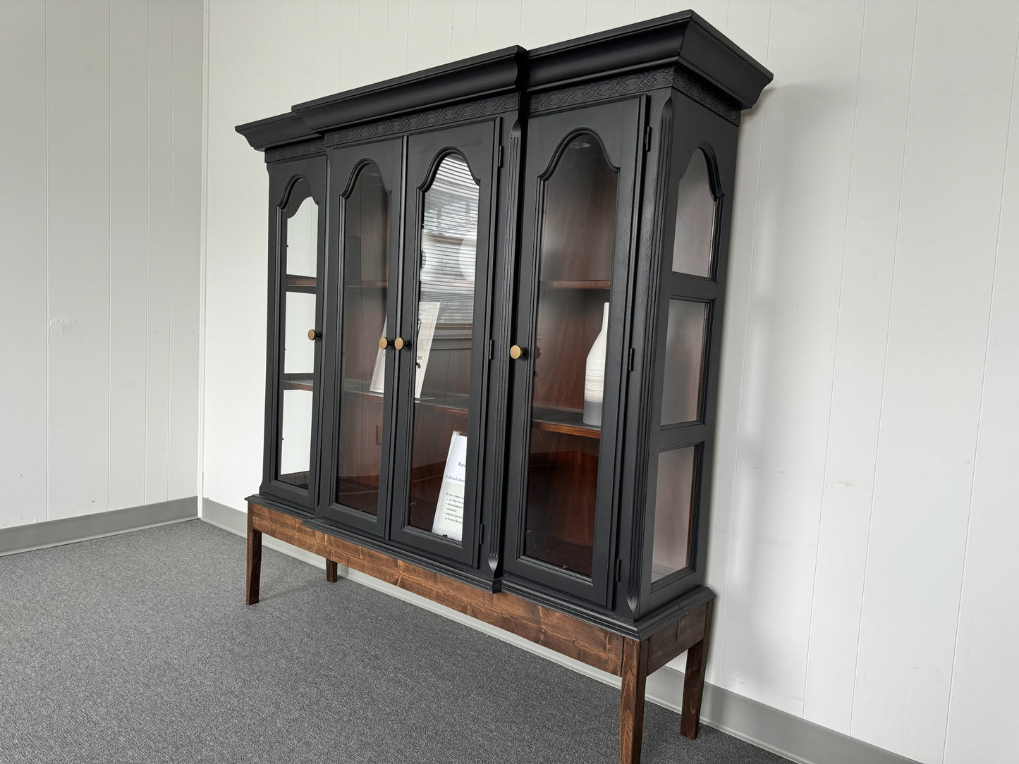 Black Hutch With Wood Base