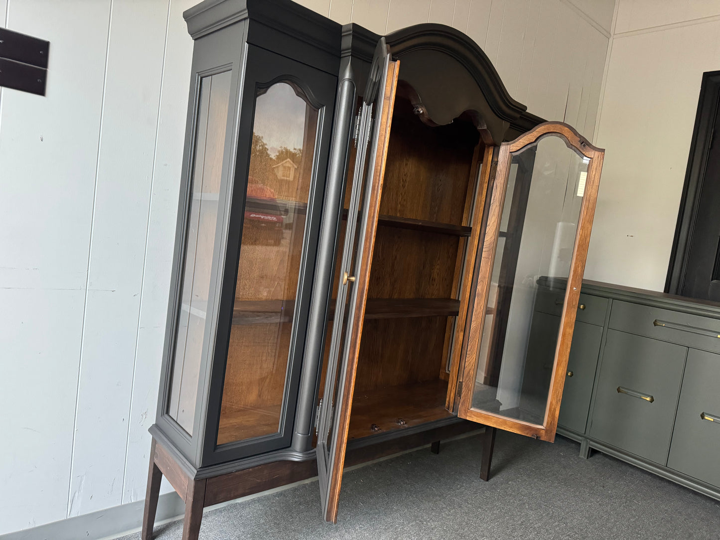 Black Arched Hutch with Wood Base