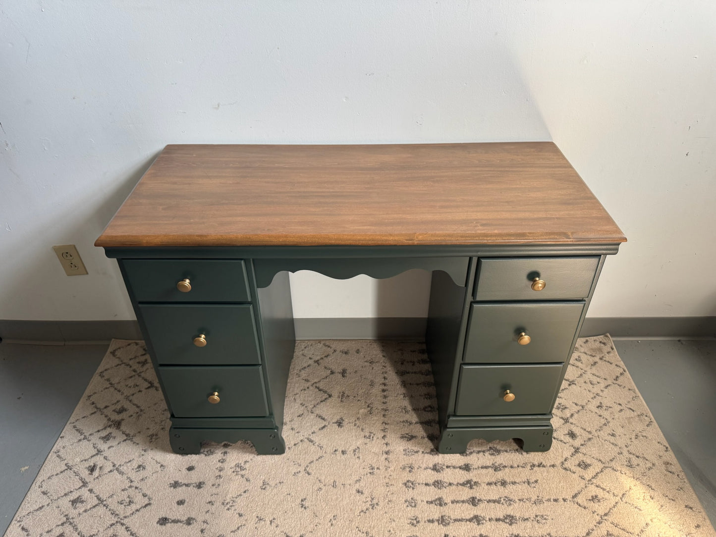 Deep Green & Stained Top