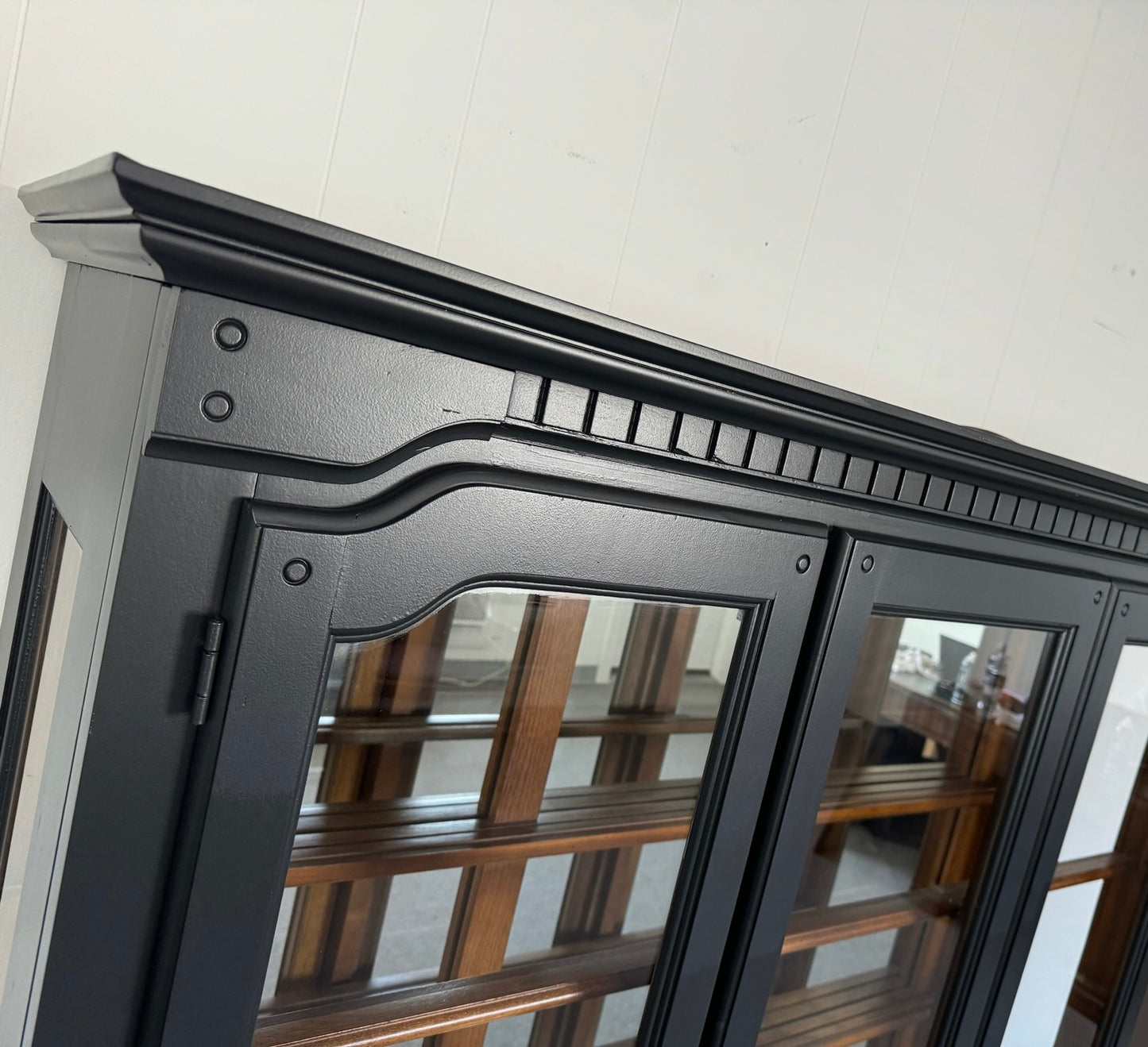 Black Hutch With Wood Base