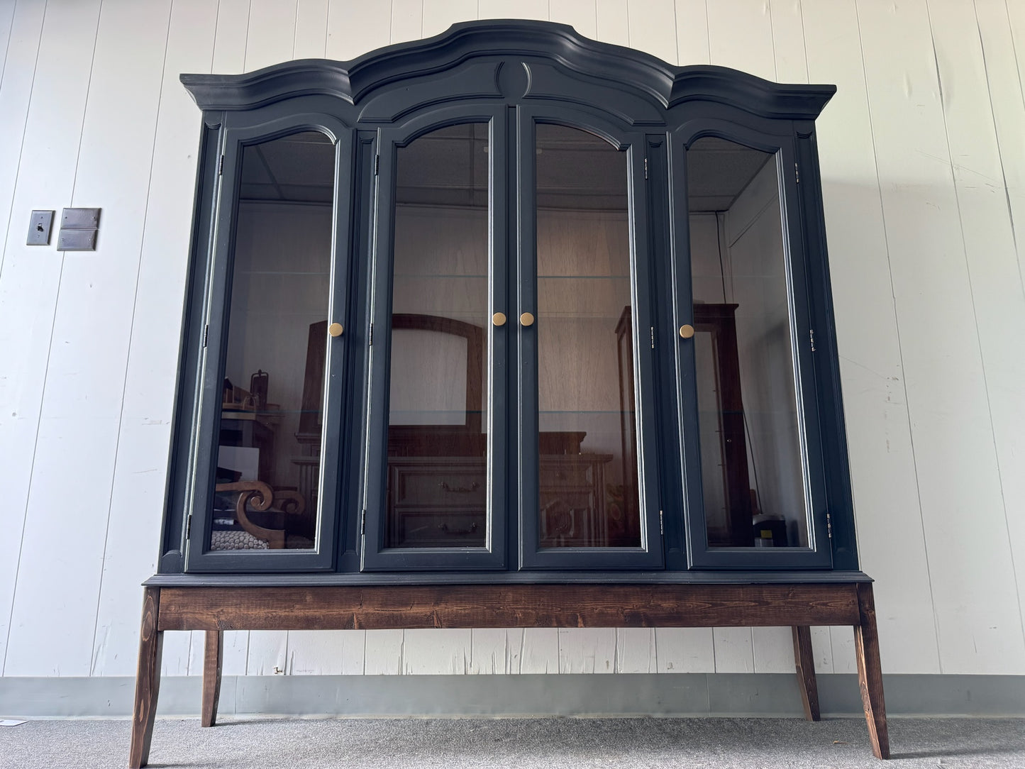 Black Hutch With Wood Base