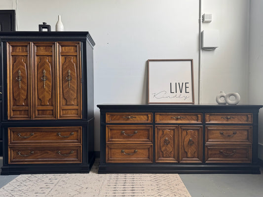 Two Toned Black and Wood Thomasville Dresser Set