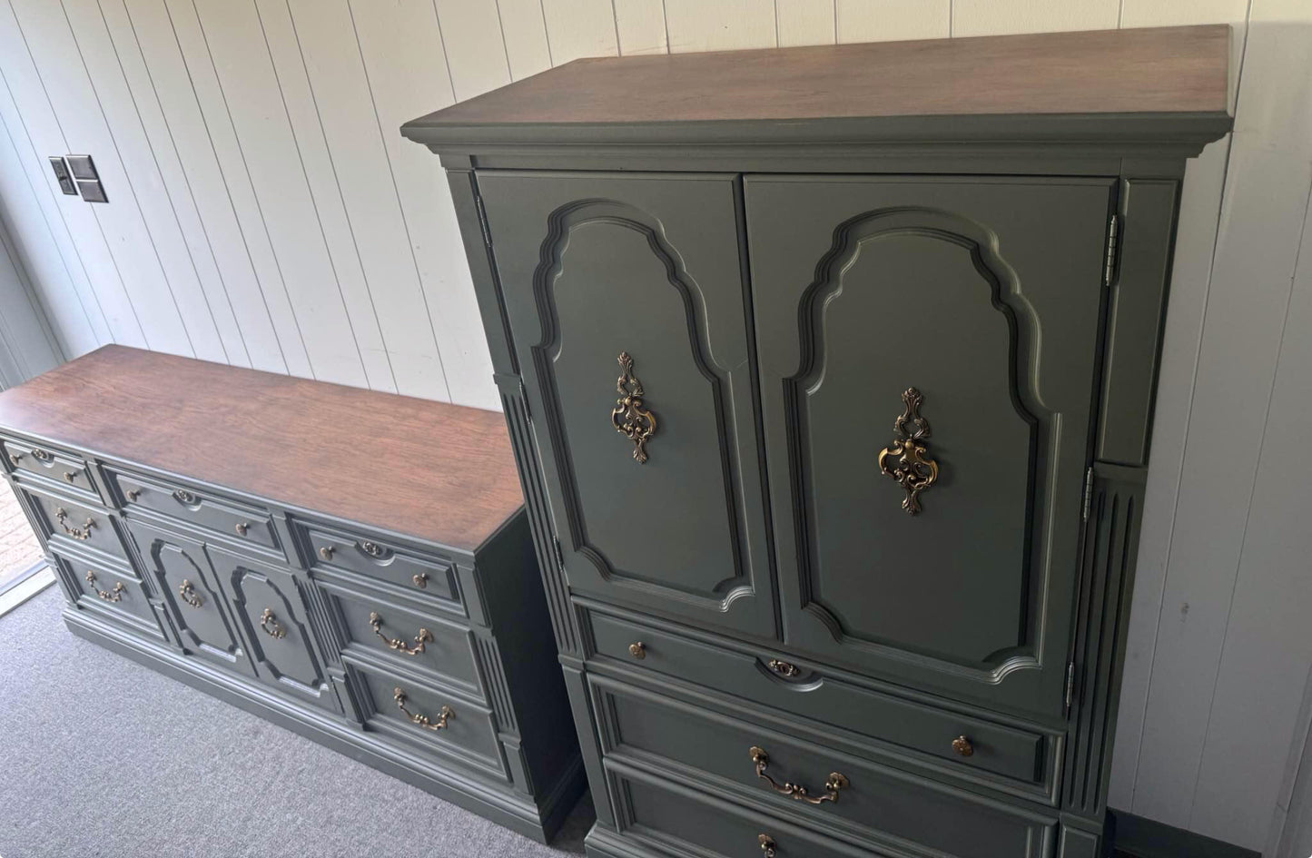 Dresser and Chest of Drawers Set