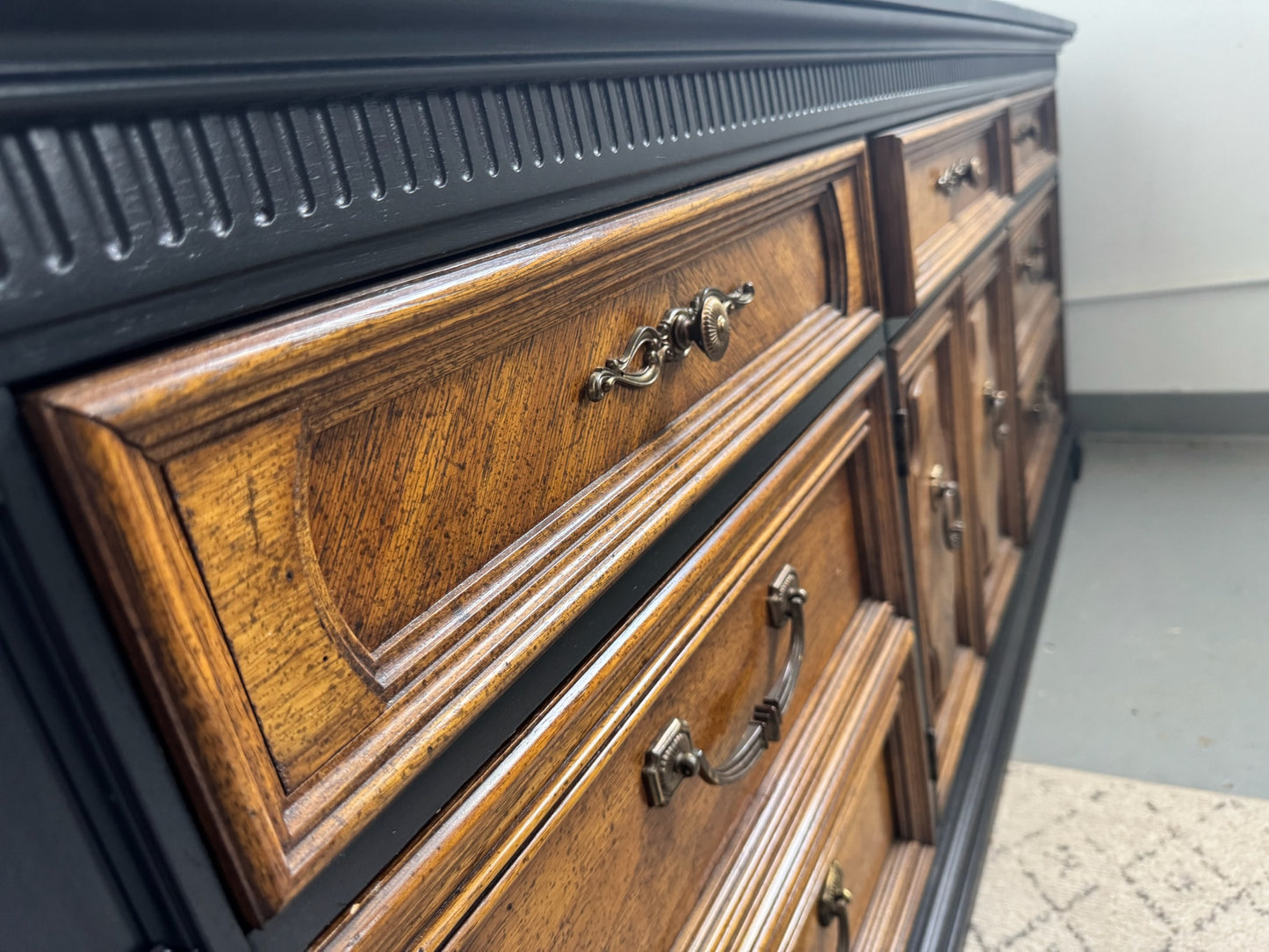 Two Toned Black and Wood Thomasville Dresser Set
