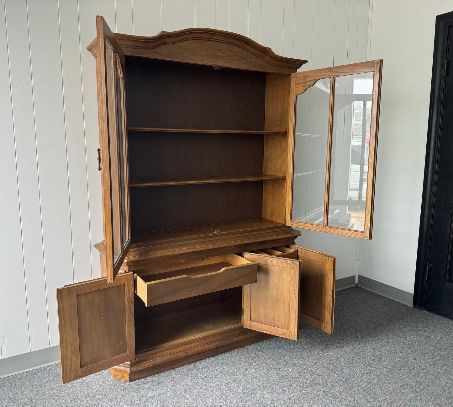 Sideboard with Hutch