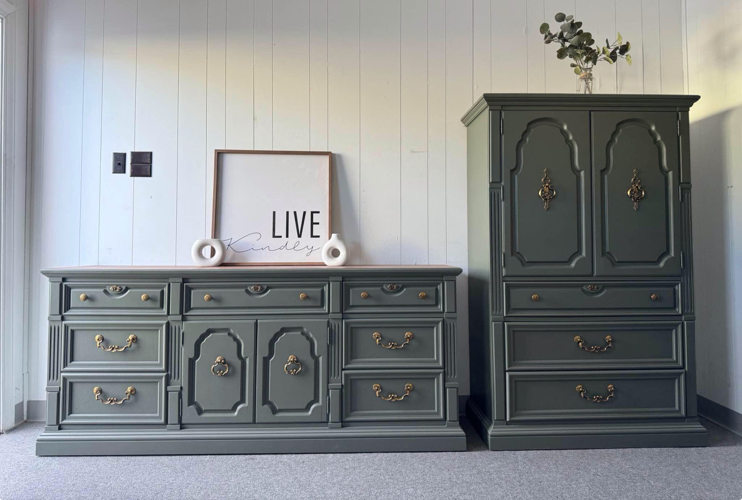 Dresser and Chest of Drawers Set