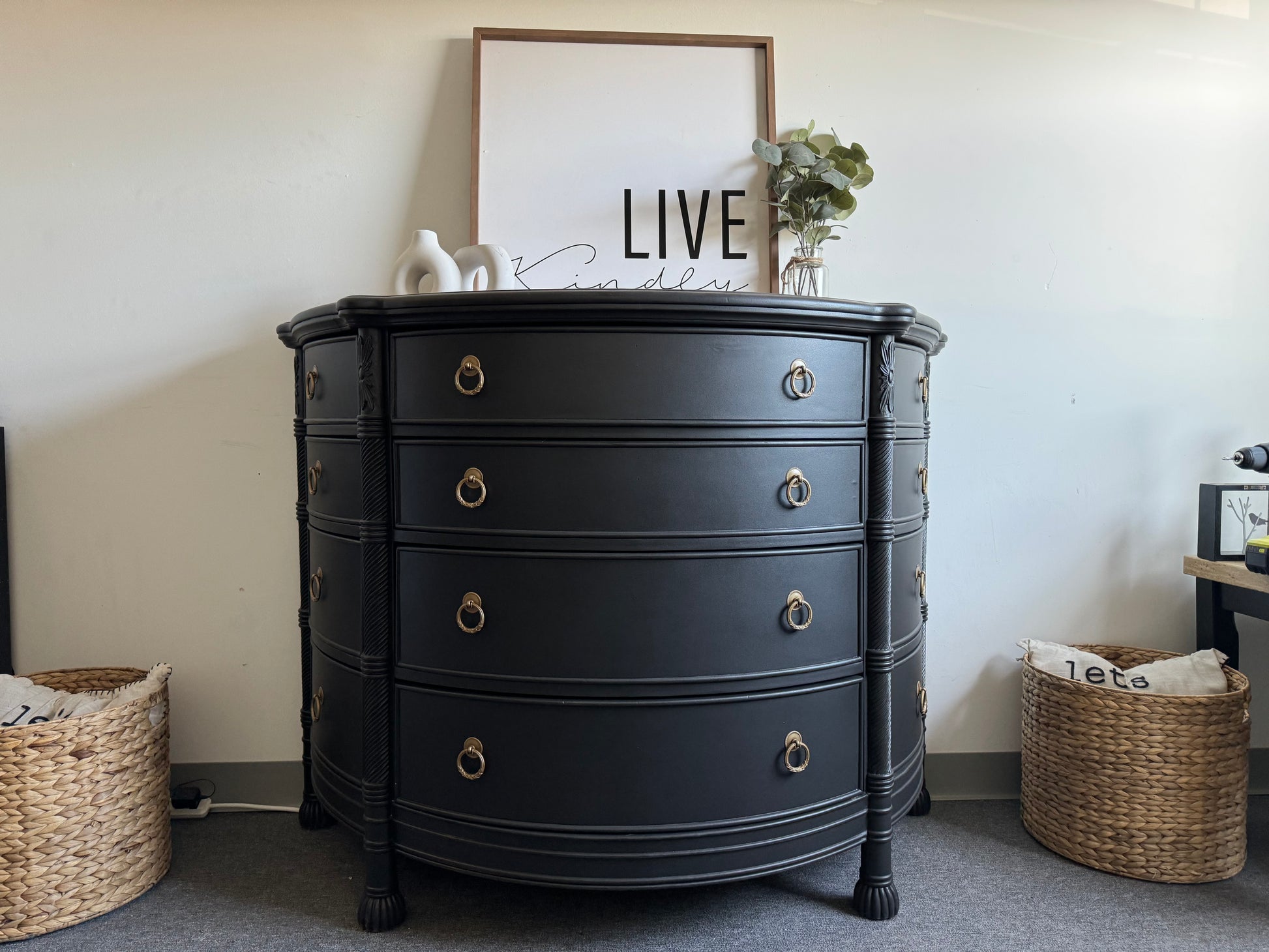 Semi-Circle Wooden Black dresser VillelasCo Furniture Semi-Circle Wooden Black dresser VillelasCo Furniture