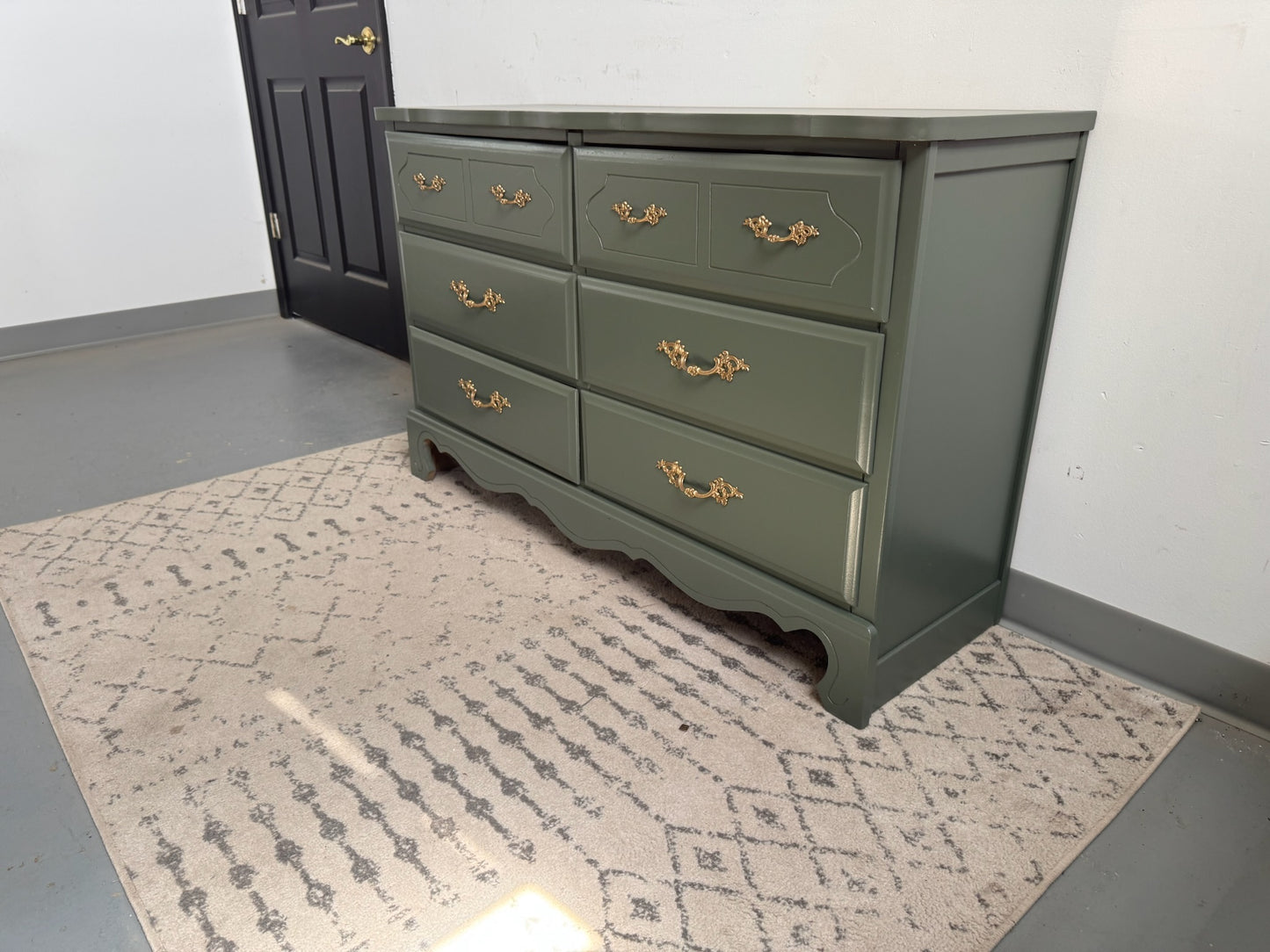 Sage Green 6-Drawer Dresser