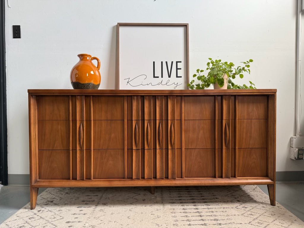 MCM Walnut and Rosewood Thomasville Dresser