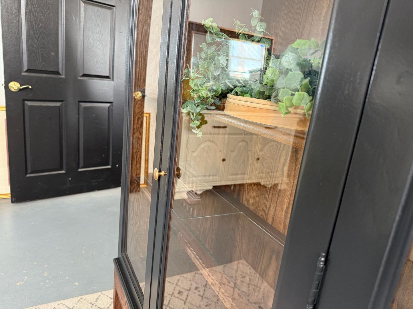 Black Glass Display Hutch