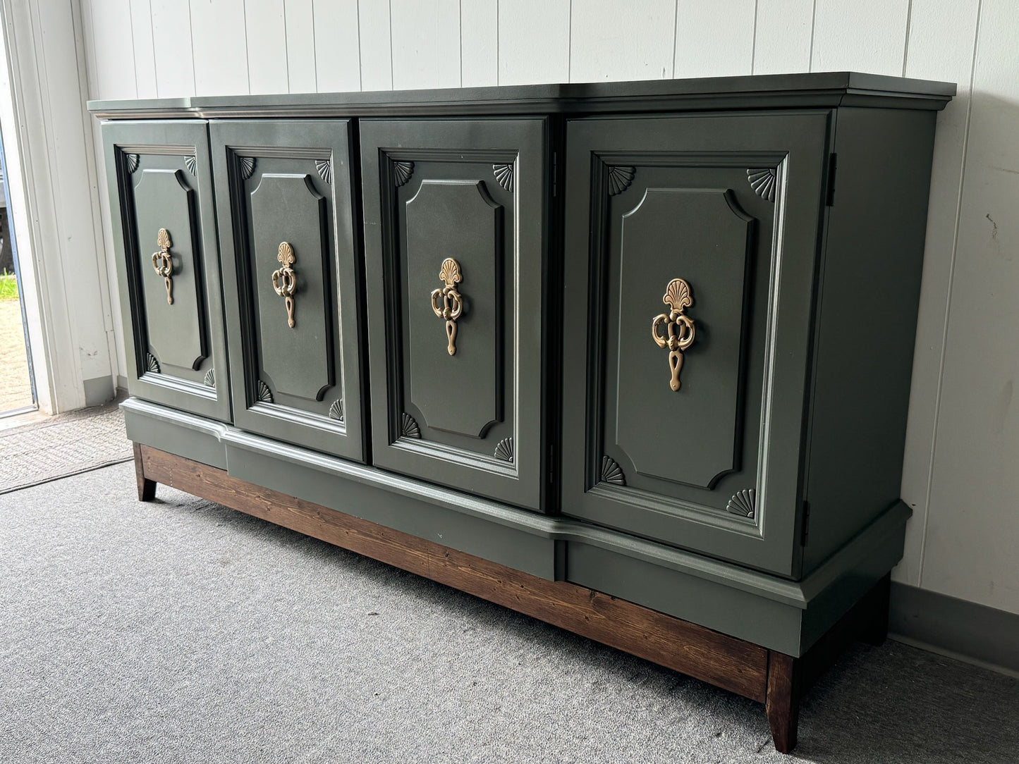 Large Deep Green Broyhill Buffet