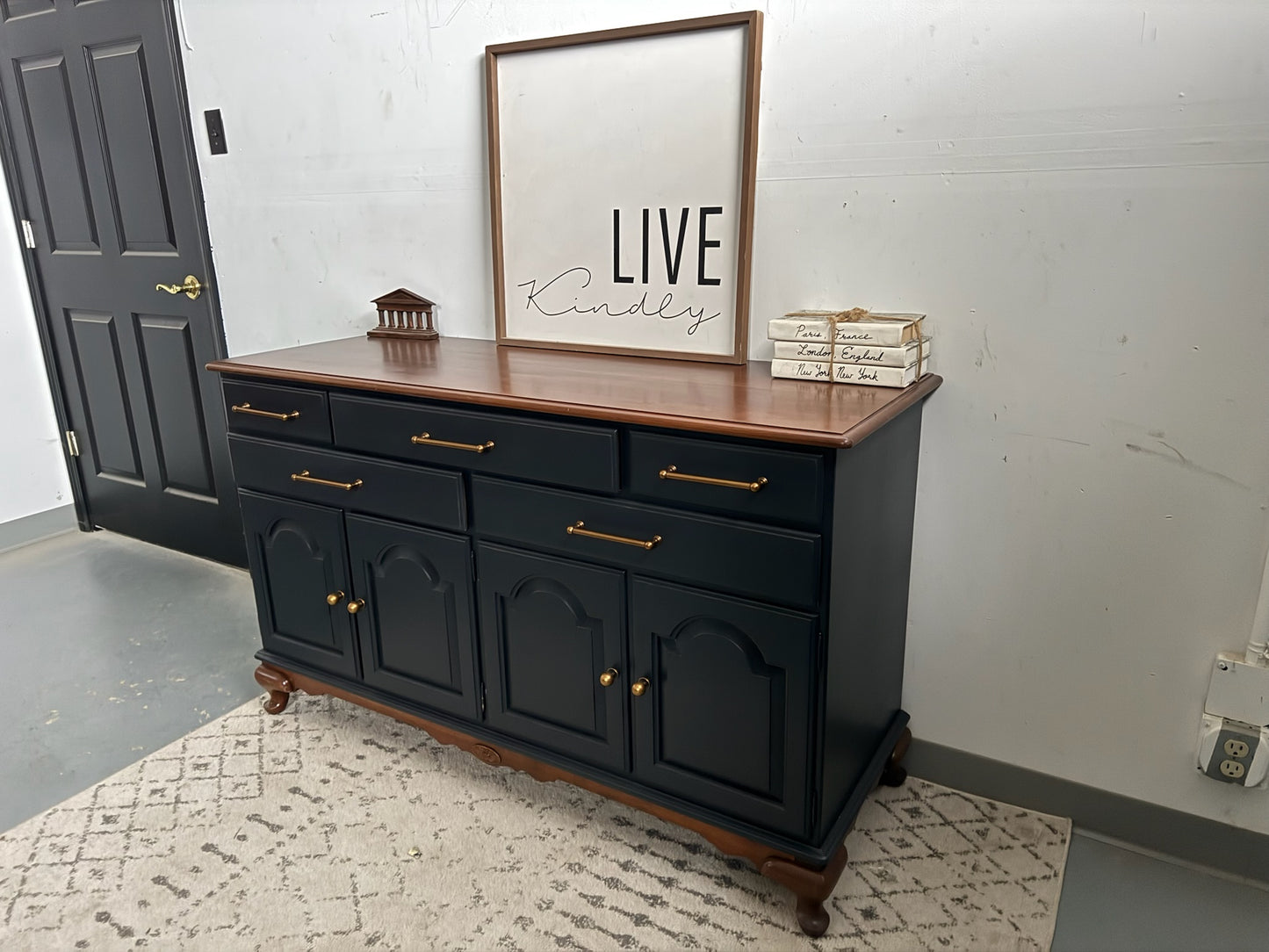 Ethan Allen Solid Sideboard / Credenza