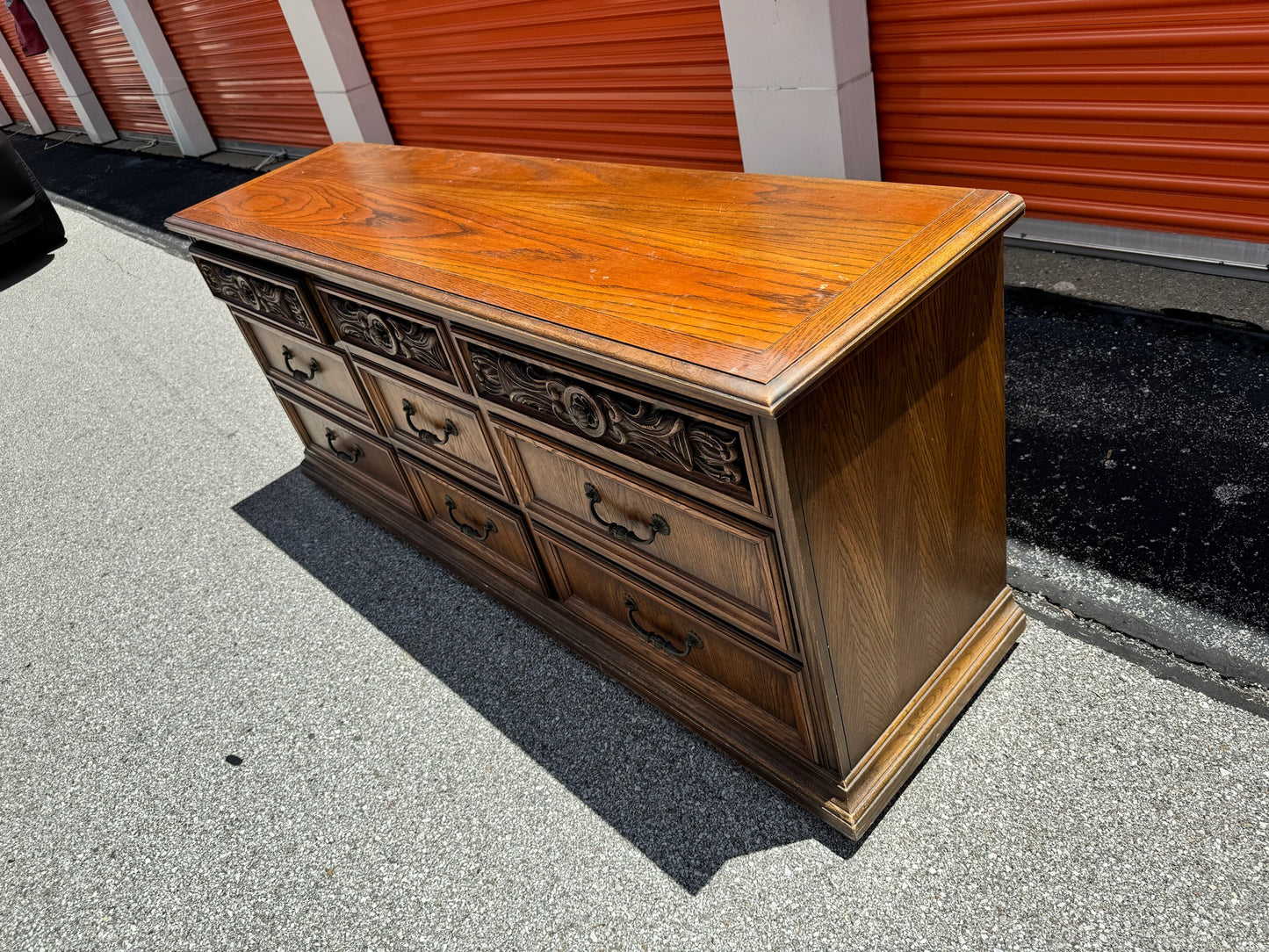 Large 9 Drawer Dresser