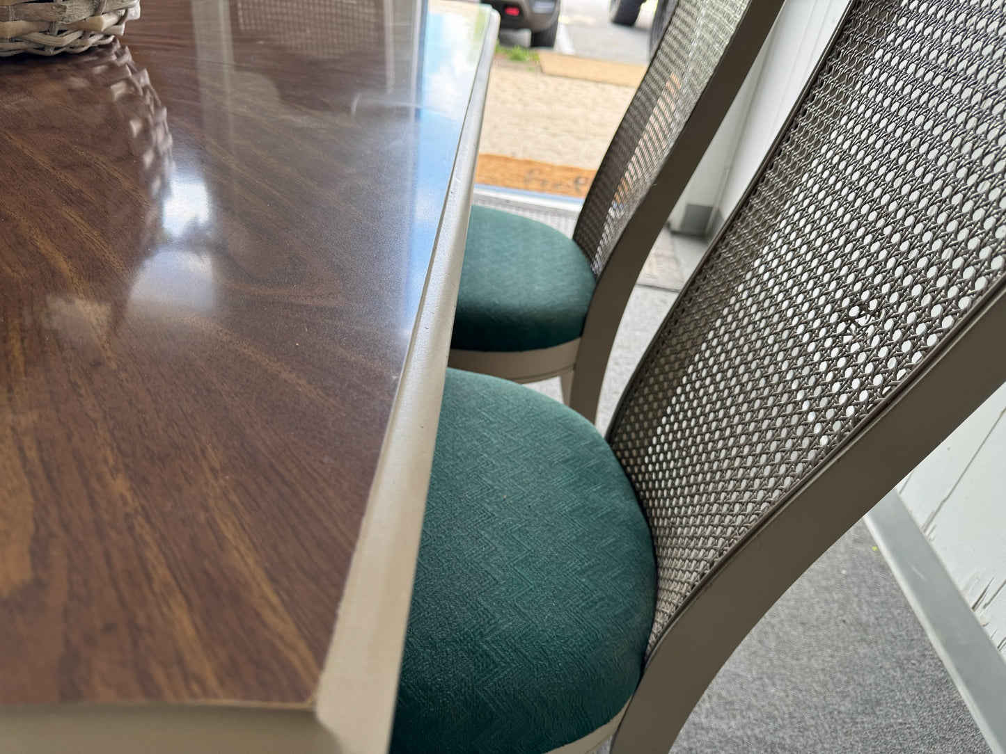 Rattan Cane beige & Emerald Dining Table Set