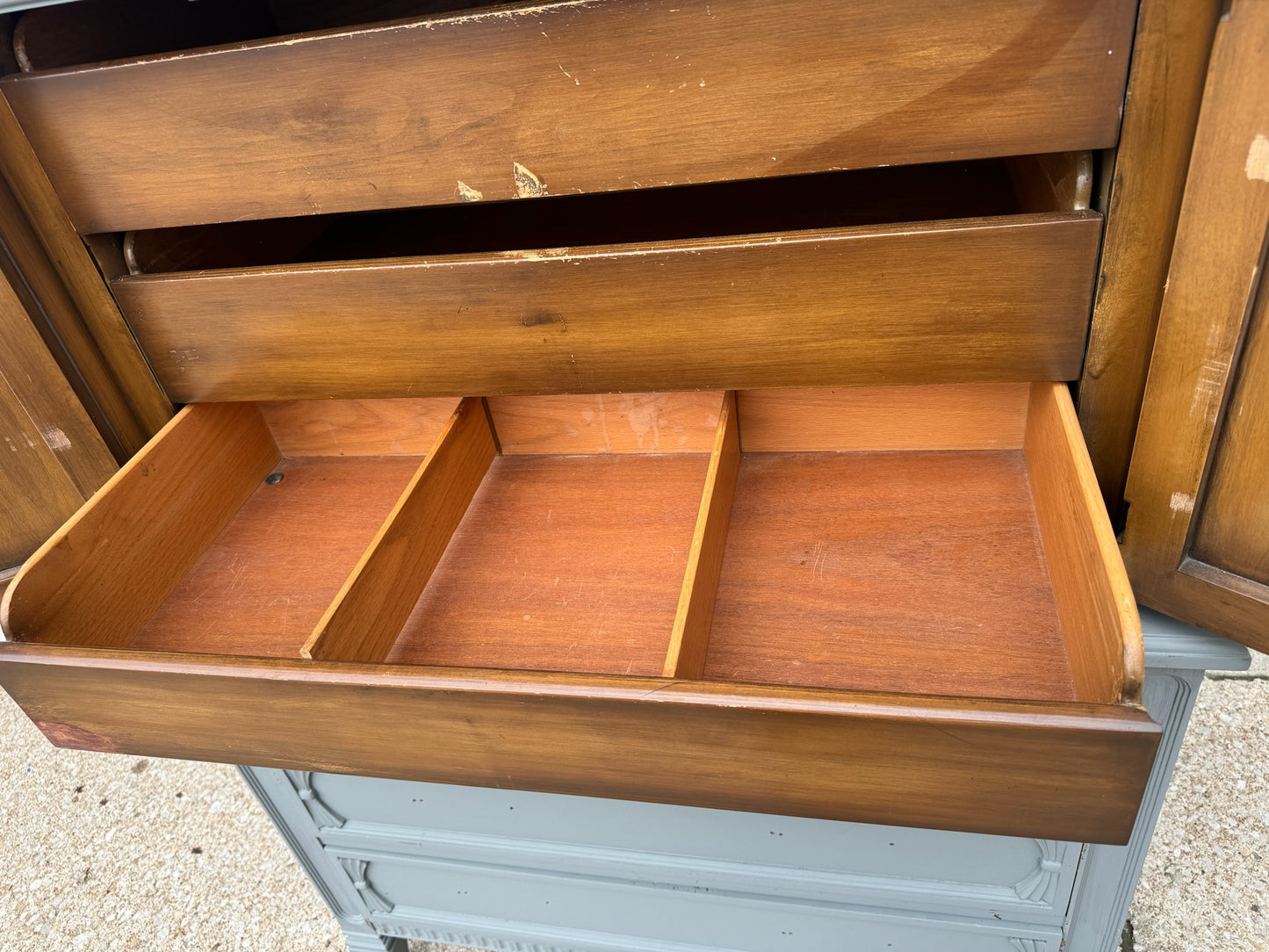 Chest of Drawers