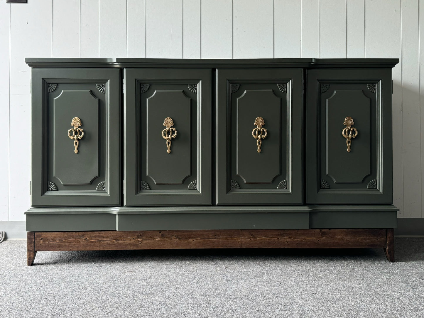 Large Deep Green Broyhill Buffet