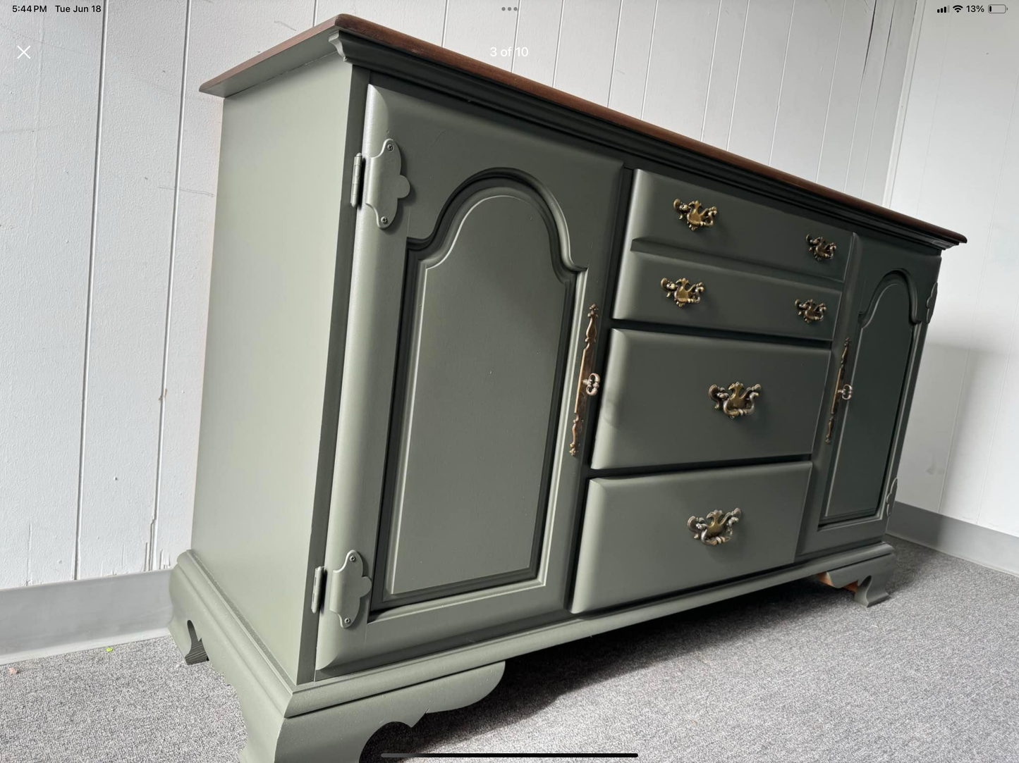 Sideboard / Buffet