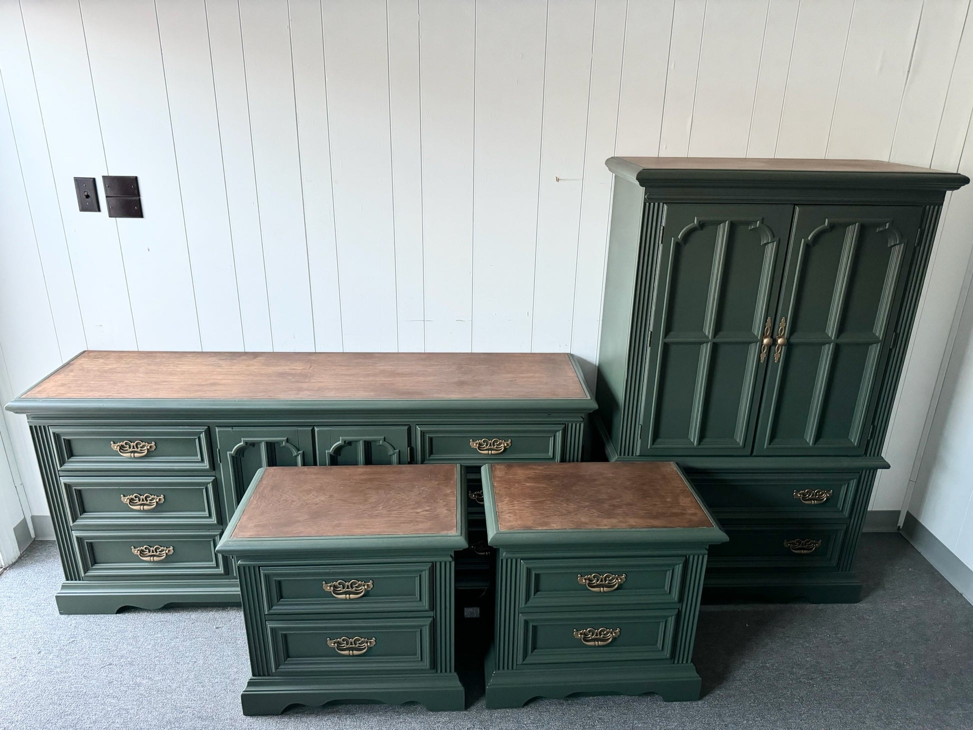 Emerald Green Bedroom Dresser Set – VillelasCo Furniture