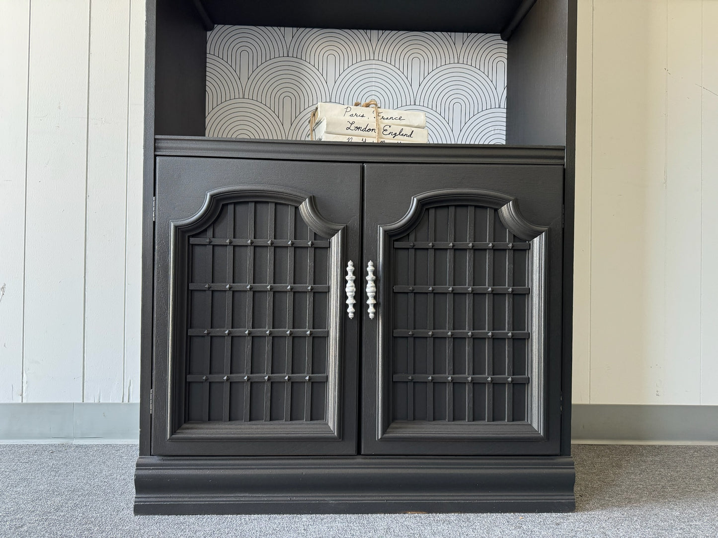 Black Cabinet/Bookshelf